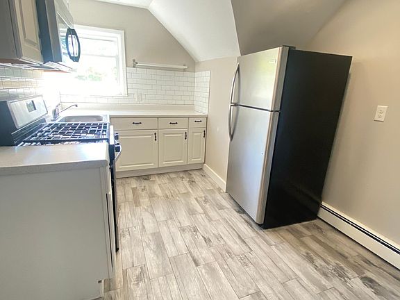 2nd image of 44 Wright Ave APT 3B