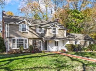 17 Case Rd, Stamford, CT 06905