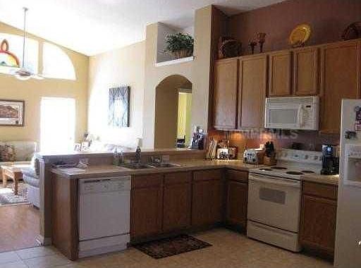 3rd image of 19634 Glen Elm Way