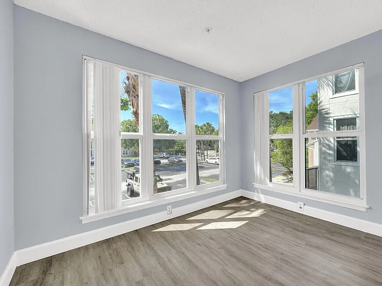 2301 N Congress Ave #25 — Photo 13