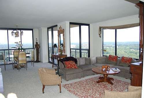 1st image of 3481 Lakeside Dr NE APT P201
