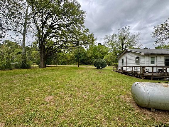 4th image of 322 County Road 3525