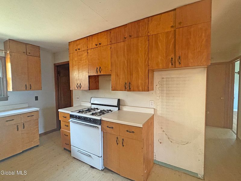 2nd image of 55 Monti Drive