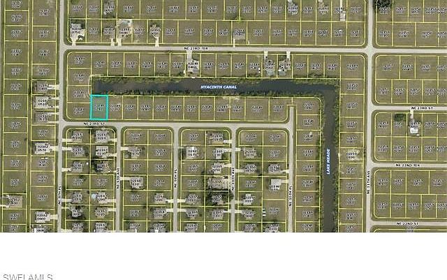 1st image of 825 NE 23rd St