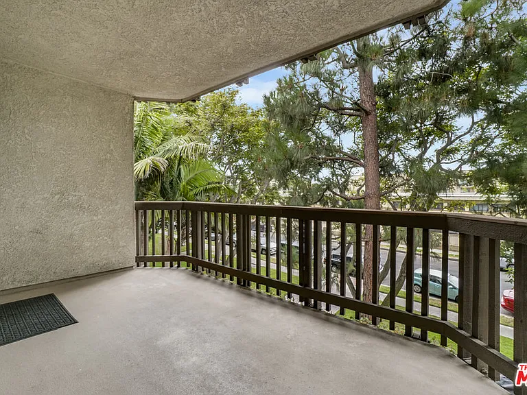 8512 Tuscany Ave #302 — Photo 5