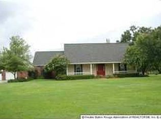 9023 S Hodgeson Rd, Gonzales, LA 70737