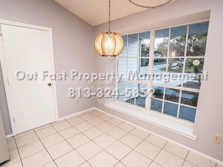 2764 Kavalier Dr — Photo 16