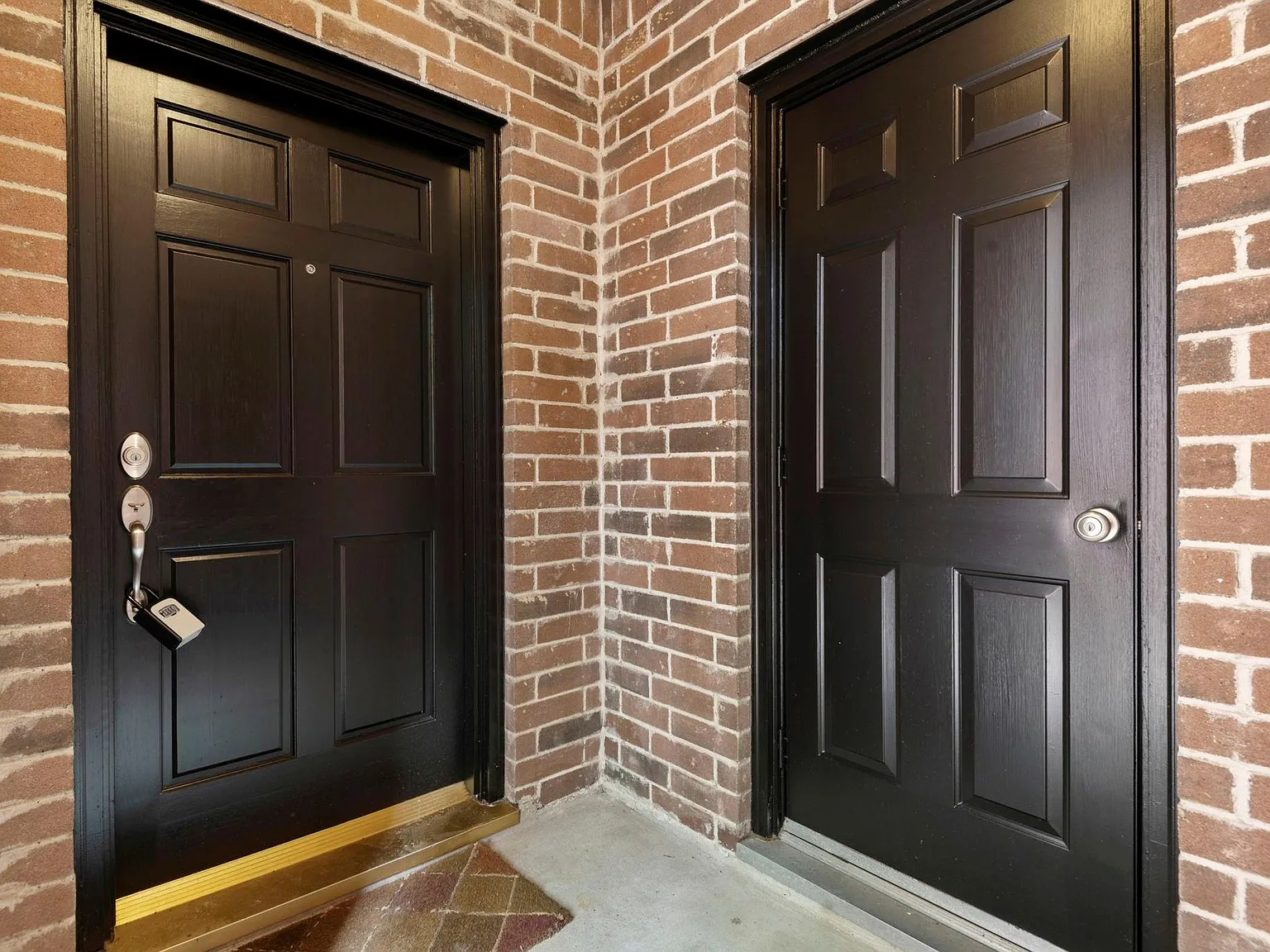 2 bed, 2.5 bath, 1501 sqft, $2,150 — Photo 3