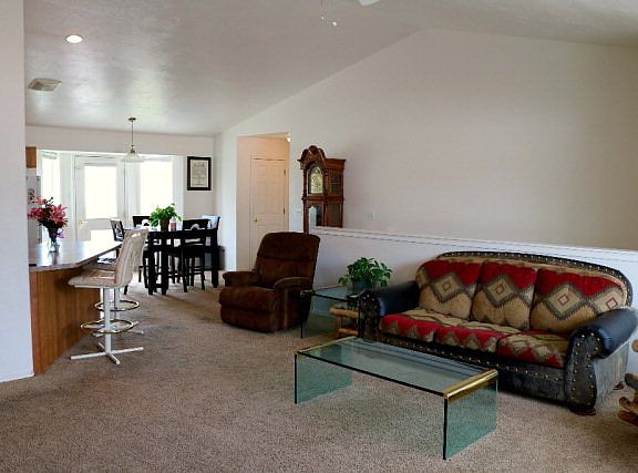 4th image of 3496 Obryant St