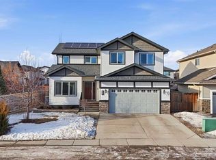 136 E Wildrose Cres, Strathmore, AB T1P 0C9