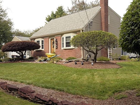 4th image of 47 Southworth St