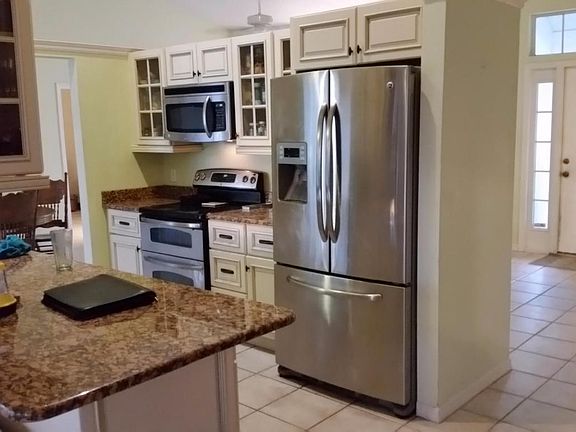 5th image of 2638 SW Monterrey Ln