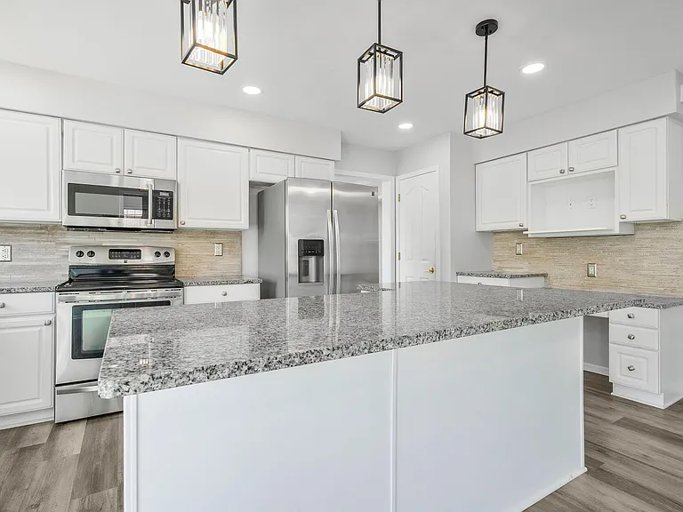 1751 Lanhan Ct — Photo 13
