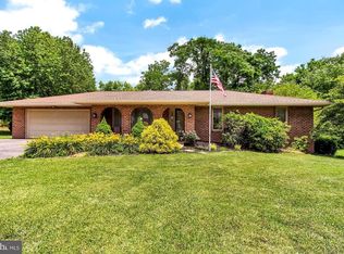 2290 Jonquil Rd, York, PA 17403