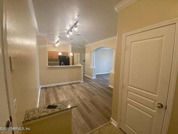 3rd image of 8290 Gate Pkwy W Unit 809