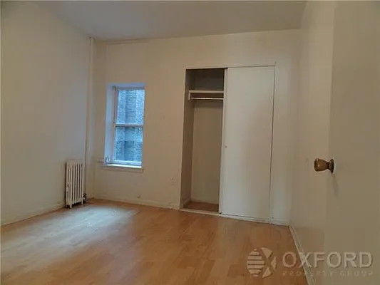 Rented by Oxford Property Group | media 9