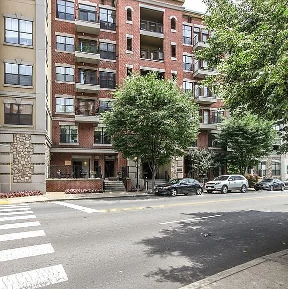 1803 Broadway #203 — Photo 30