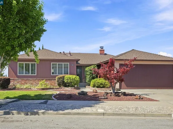 13933 Velarde Dr, San Leandro, CA 94578