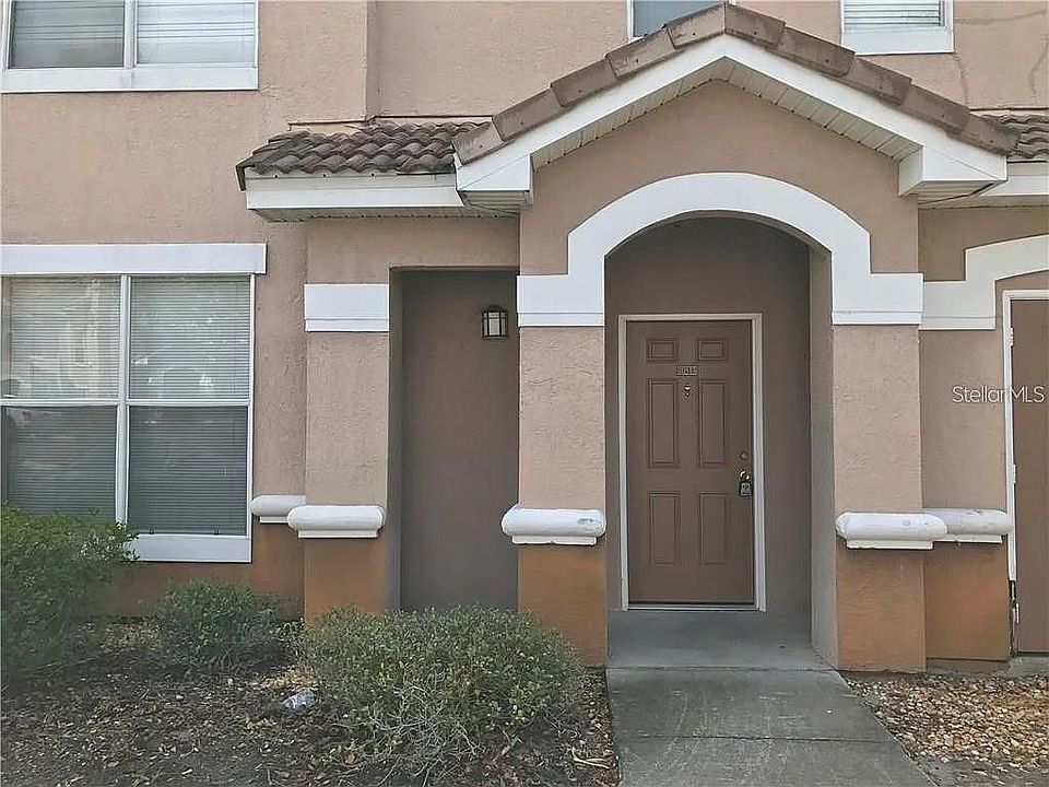 2nd image of 10513 Villa View Cir #10513