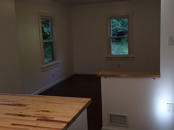4th image of 1089 Saxonburg Blvd
