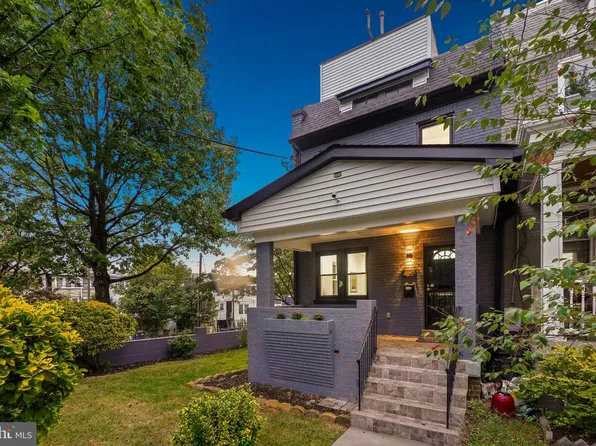461 Delafield Pl NW, Washington, DC 20011