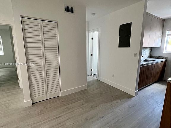 4th image of 650 Lenox Ave APT 2
