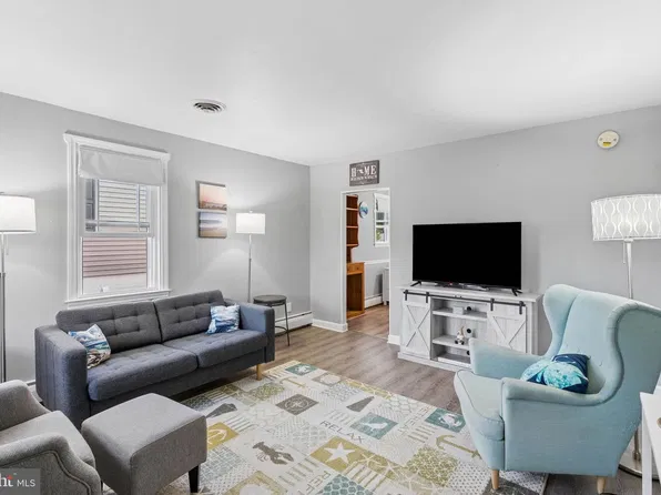 2611 Wentworth Rd, Baltimore, MD 21234