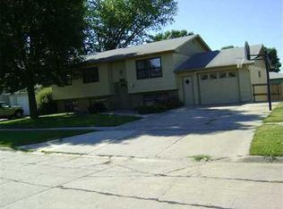 2611 W Madison Ave, Norfolk, NE 68701