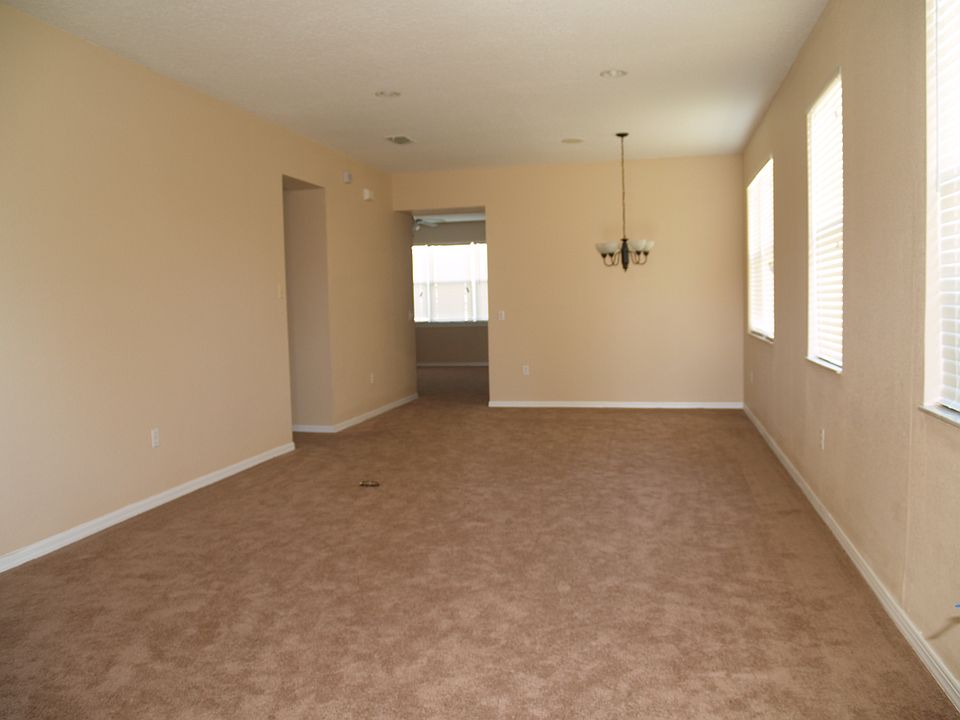 1st image of 3913 Golden Finch Way