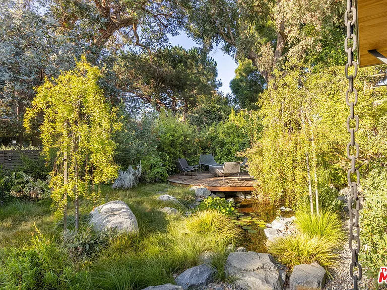 746 Marco Pl — Photo 6