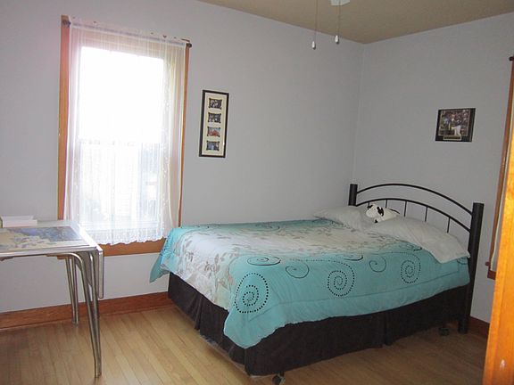 4th image of 1207 Royalton St