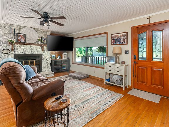 5th image of 180 White Oak Ln