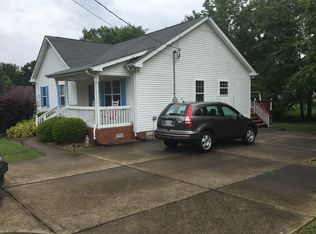 1010 Post Oak Dr, Dickson, TN 37055