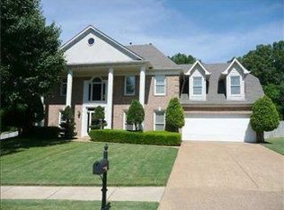 807 Planters Ridge Dr, Collierville, TN 38017