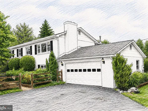 12194 Henderson Rd, Clifton, VA 20124