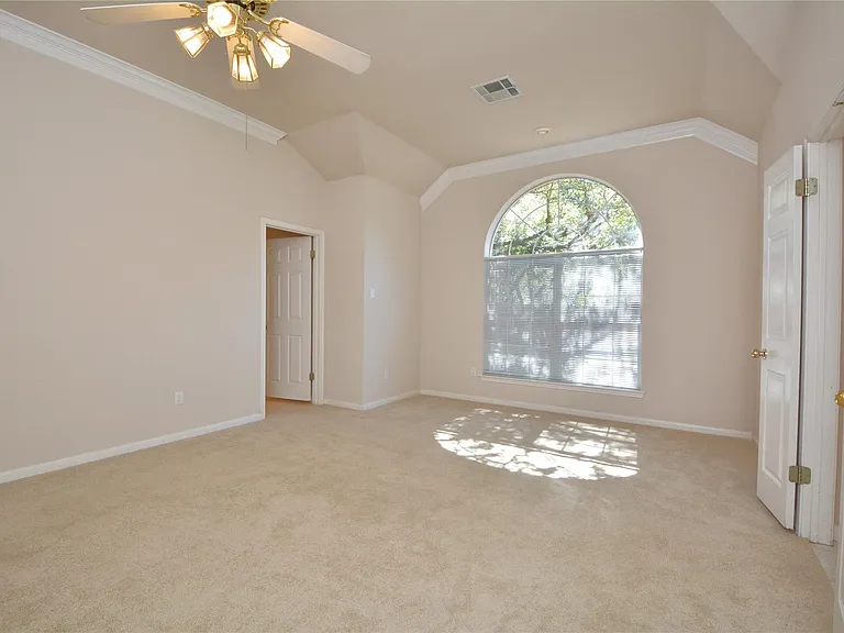 11509 Leon Grande Cv — Photo 17