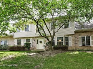 1544 Laurel Oaks Dr, Streamwood, IL