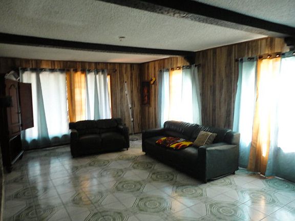 5th image of 9608 Las Palmas