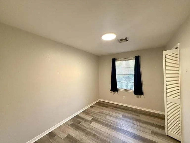2843 Kaylin Dr — Photo 9