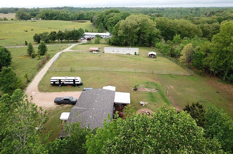 1st image of 590 Swor Rd