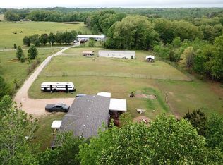 590 Swor Rd, Springville, TN 38256
