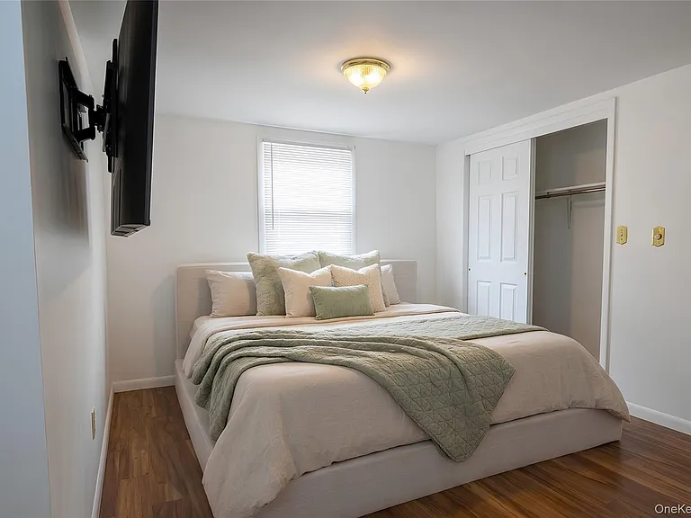 13 Cedarwood Dr — Photo 7
