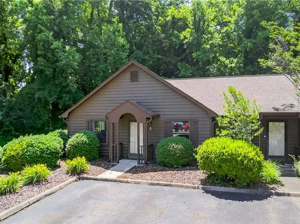 1814 Guyer St APT A, High Pt, NC 27265