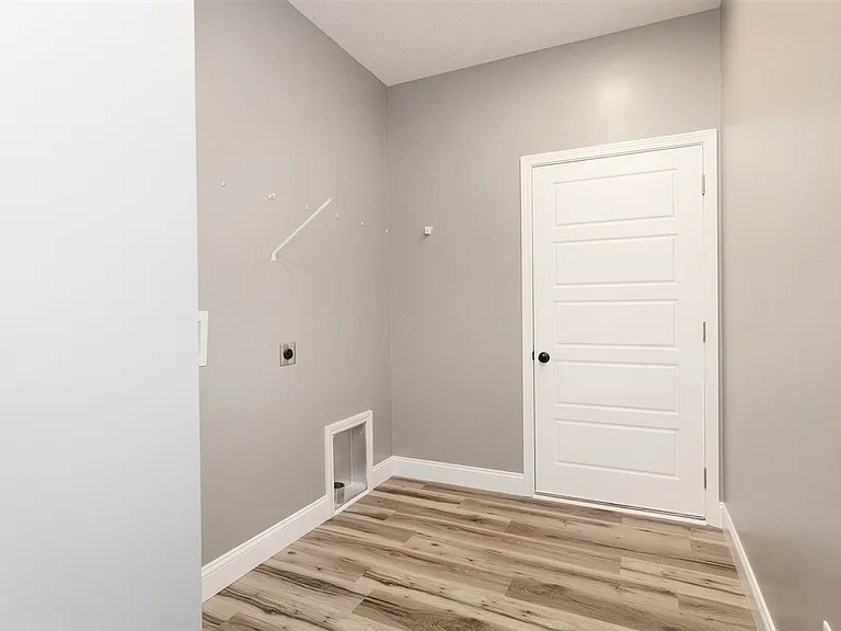 1254 Melody Ave — Photo 11