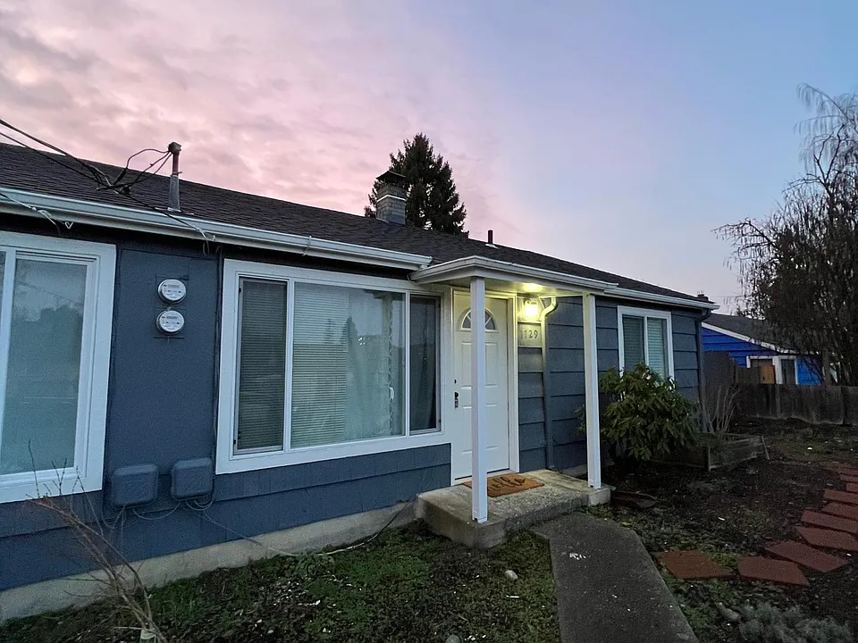 1729 Houston Ave