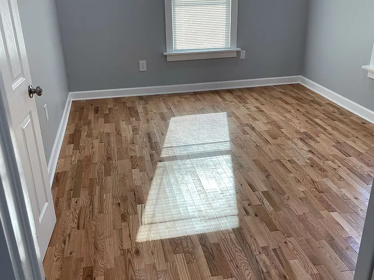 402 Poplar — Photo 31