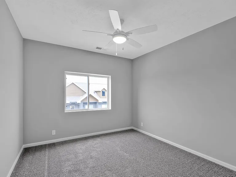 The Creek Apartments — Photo 92