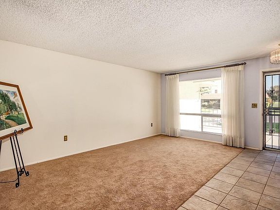 4th image of 10637 W Tropicana Cir