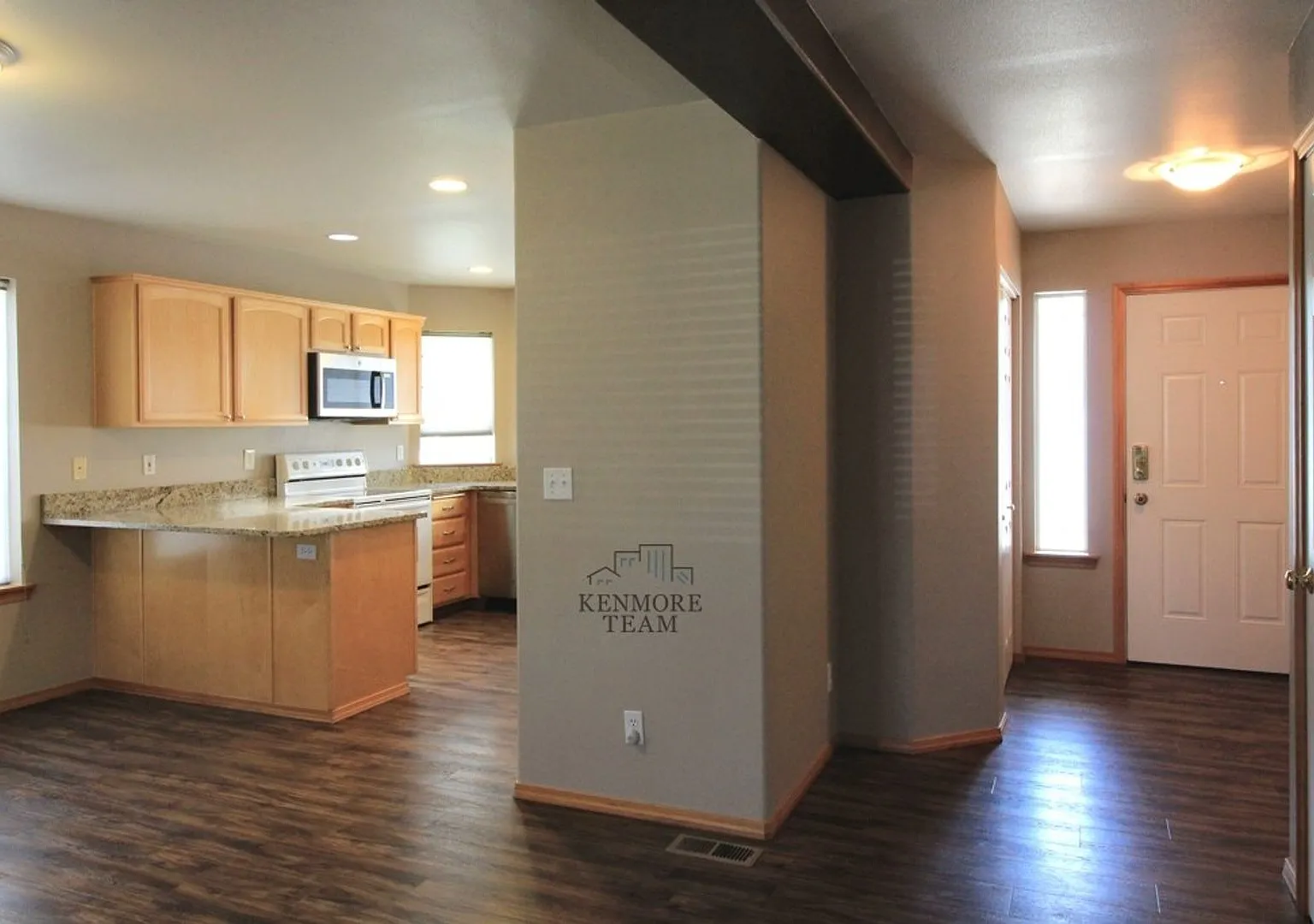 4 Bedroom, 3 Bath Home in South Kennewick — Photo 3