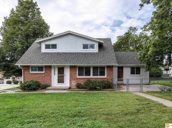 3222 S 59th St, Omaha, NE 68106